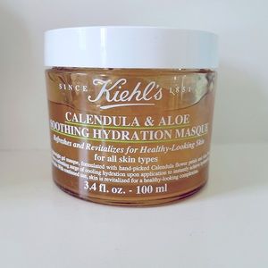 Kiehl’s Calendula Petal-Infused Calming Mask